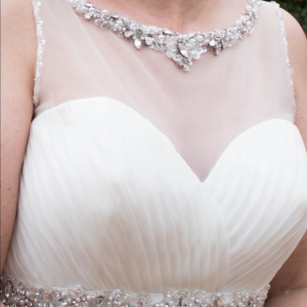 Off white wedding dress w corset back sz 14 - Picture 8 of 8